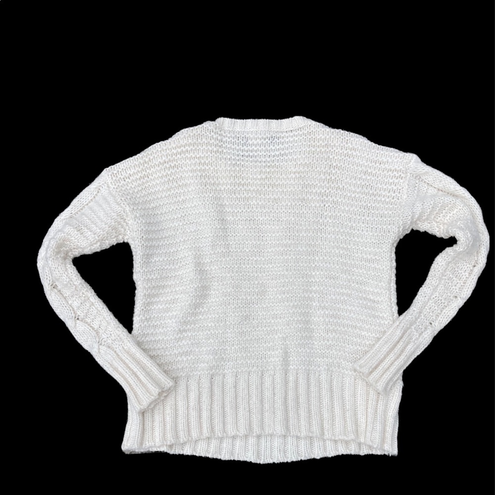 Off white American Eagle Outfitters size small woman’s sweater - Picture 2 of 3